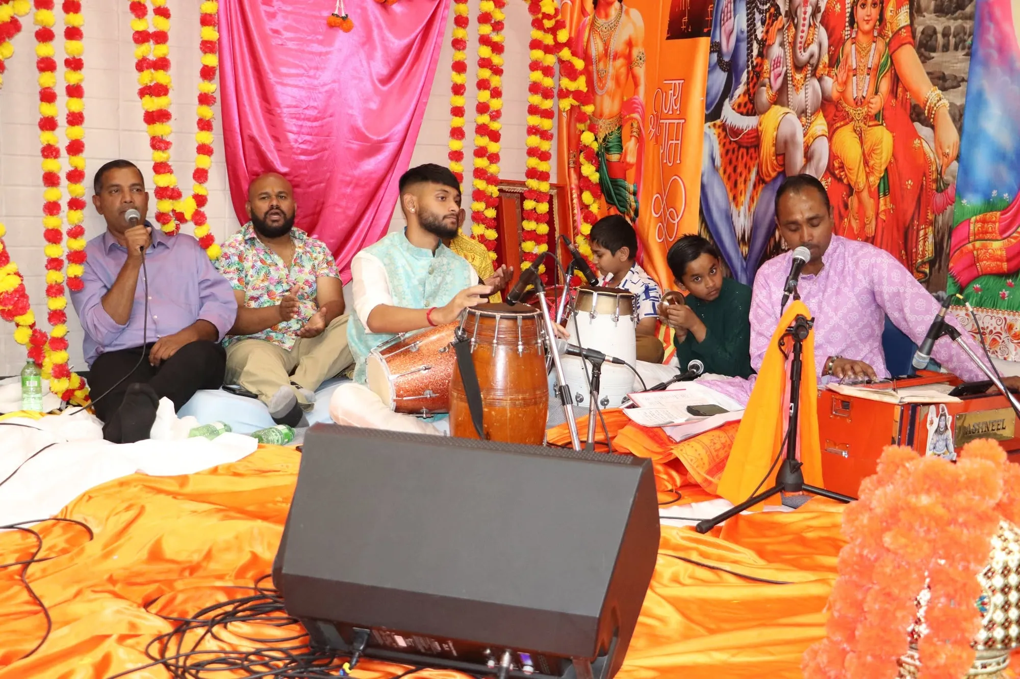 A moment from an HSNA community gathering